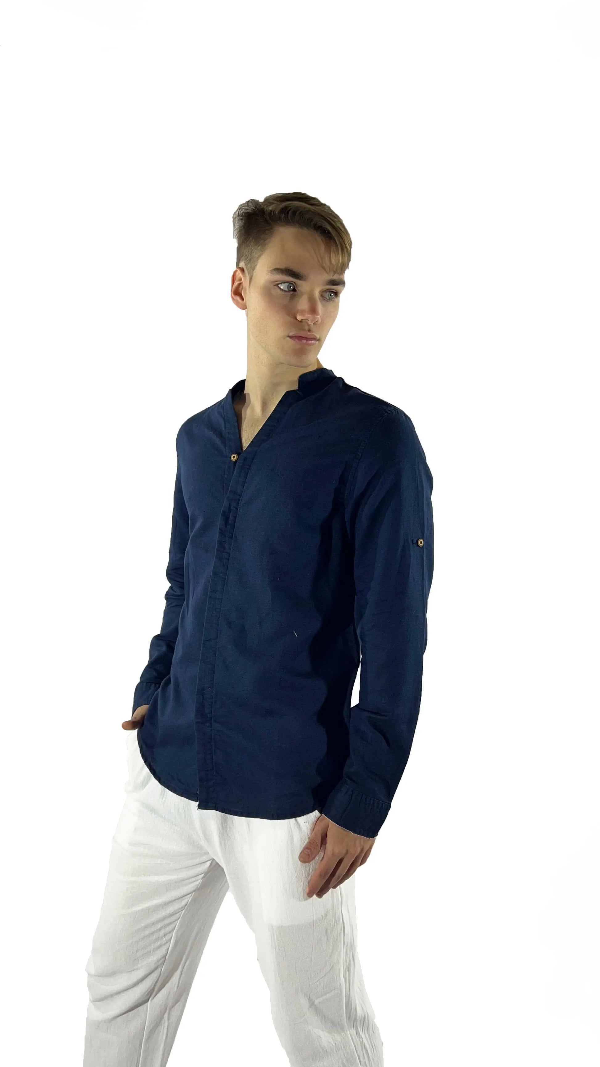 Camisa de lino Manga Larga cuello en  V GOAT London